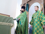 В день престольного праздника Преосвященнейший епископ Симон возглавил Божественную литургию в храме святого благоверного князя Александра Невского г. Шахты