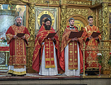 Праздников Праздник и Торжество из Торжеств. В праздник Светлого Христова Воскресения в Покровском кафедральном соборе г. Шахты состоялось торжественное богослужение