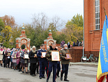 Престольный праздник отметил приход в честь Покрова Богородицы г. Каменск-Шахтинский
