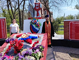 В станице Манычской прошёл митинг и возложение цветов в День Победы