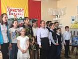 Воспитанники воскресной группы Свято-Успенского храма станицы Калитвенской подготовили пасхальное представление для прихожан и жителей станицы