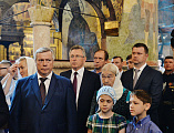 Преосвященнейший епископ Симон, архиереи Донской митрополии и губернатор Ростовской области в праздник Успения Божией Матери молились вместе с Предстоятелем Русской Церкви в Успенском соборе Московского Кремля