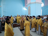 Преосвященнейший епископ Симон и паломники Шахтинской епархии молились за Литургией в храме святителя Николая Чудотворца станицы Еланской Шолоховского района