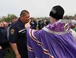 В Кашарском районе Ростовской области епископ Симон вместе с фермерами помолился о благополучии урожая