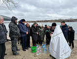 В день Крещения Господа Бога и Спаса нашего Иисуса Христа в станице Багаевской на берегу реки Дон было совершено «Великое освящение воды»