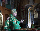 В день памяти апостола Андроника и святой Иунии Преосвященнейший епископ Симон совершил богослужение в Покровском кафедральном соборе Шахтинской епархии