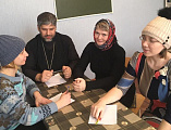 В храме святого благоверного князя Александра Невского г. Красный Сулин иерей Сергий Столяров осуществляется издание приходской газеты «Просвещение»