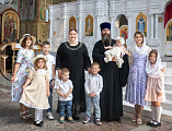 Семья иерея Александра и Татьяны Теличкиных воспитывает восемь детей и ждет девятого