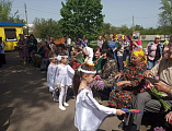 В Ударниковском сельском поселении прошел митинг в честь Дня Победы, в котором с напутственным словом выступил иерей Сергий Столяров