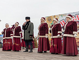 В прощеное воскресенье на Соборной площади города Шахты состоялись народные гуляния, посвященные Масленице «Гуляет русская душа»