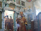 Правящий архиерей Шахтинской епархии Преосвященнейший епископ Симон возглавил Божественную литургию в храме великомученика Георгия Победоносца Киреевского епархиального подворья