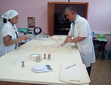 Просфорник Державного храма г. Донецка Василий Шкурин прошел однодневный курс просфорника в стенах Покровского собора