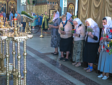 В канун праздника Святой Троицы Преосвященнейший епископ Симон совершил всенощное бдение в Покровском кафедральном соборе г. Шахты