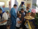 Настоятель Александро-Невского храма г. Красный Сулин иерей Георгий Лукащук благословил детей и учителей на новый учебный год