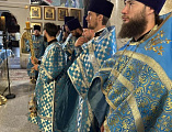 Соборное богослужение духовенства в Покровском кафедральном соборе города Шахты