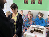 Священник посетил психоневрологический диспансер в дни Светлой седмицы