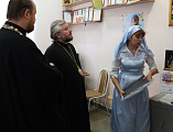 Преосвященнейший епископ Симон совершил открытие центра гуманитарной помощи для многодетных и малообеспеченных семей при храме Донской иконы Божией Матери г. Новошахтинска