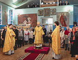 В праздник Собора новомучеников и исповедников Церкви Русской, епископ Симон совершил Литургию в храме Архистратига Михаила поселка Каменоломни