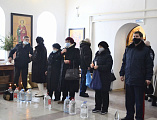 В канун Крещения Господня иерей Евгений Осяк совершил чин Великого освящения воды в Свято-Троицком храме г. Каменск-Шахтинский