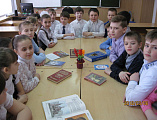 Дню православной книги посвятили урок в Донецкой школе № 13