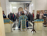 Первая Божественная литургия совершена в строящемся храме преподобного Сергия Радонежского поселка Сидорово-Кадамовский
