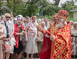 В престольный праздник Преосвященнейший епископ Симон совершил Божественную литургию в храме святой блаженной Ксении Петербургской города Шахты