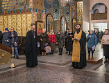 Приход Покровского кафедрального собора г. Шахты продолжает духовную традицию чтения Псалтири в Рождественский пост