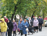 В Гуково молитвенно отметили праздник Воздвижения Честнаго и Животворящего Креста Господня