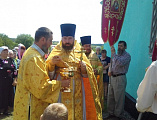 В храме Всех Святых в земле Русской просиявших г. Шахты по случаю престольного дня была совершена Божественная литургия