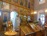 В храме Донской иконы Божией Матери г. Новошахтинска в день памяти местночтимого подвижника Донбасса, иеромонаха Серафима (Калинина) состоялось соборное богослужение