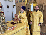 Епископ Симон совершил Божественную литургию в храме святителя Николая слободы Родионово-Несветайской