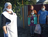 В Нижнедонском благочинии продовольственный фонд «Русь» в период пандемии коронавирусной инфекции продолжает благотворительную деятельность