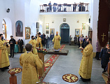 Накануне дня памяти святителя Николая Чудотворца Преосвященнейший епископ Симон совершил всенощное бдение в Никольском храме пос. Аюта