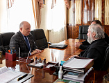 Епископ Симон обсудил с председателем Общественной палаты города Шахты А.В. Скориковым взаимодействие на благо горожан