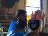 Праздник Благовещения Пресвятой Богородицы собрал многочисленных верующих города Шахты на богослужение в Покровском кафедральном соборе