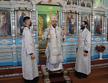 В престольный день Преосвященнейший епископ Симон совершил Божественную литургию в храме Архистратига Михаила пос. Каменоломни