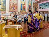 В день престольного праздника Преосвященнейший епископ Симон совершил Божественную литургию в храме святого равноапостольного князя Владимира города Шахты