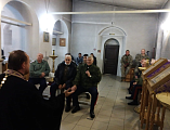 В храме Донской иконы Богородицы г. Новошахтинска состоялась встреча казаков станицы Мало-Несветаевской с духовником