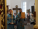 В престольный праздник и 190-летие храма Преосвященнейший епископ Симон совершил Литургию в Успенском храме ст. Калитвенской