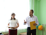 Тематическую встречу в шахтинском детском реабилитационном центре «Добродея» провели протоиерей Сергий Яценко и участники Молодежного совета епархии