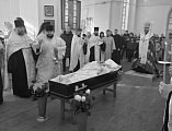 Преосвященнейший епископ Симон совершил заупокойную литию по новопреставленному протоиерею Петру Почтовому