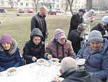 «Накормить алчущих, напоить жаждущих»