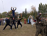 Духовник кадетского корпуса принял участие в "Фестивале казачьего чаепития и маминых пирожков".