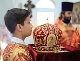 В престольный день Преосвященнейший епископ Симон совершил Божественную литургию в храме святого великомученика Георгия Победоносца пос. Новозарянский