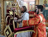 Епископ Шахтинский и Миллеровский Симон совершил Божественную литургию и диаконскую хиротонию в храме Донской иконы Божией Матери г. Новошахтинска