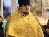 В престольный день Преосвященнейший епископ Симон возглавил праздничное богослужение в храме святителя Николая Чудотворца города Шахты
