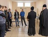Епископ Каменский и Камышловский Мефодий ознакомился с работой центра помощи для алкозависимых и наркозависимых хутора Маркин