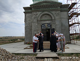 Преосвященнейший епископ Симон ознакомился с этапами восстановления храма Святой Троицы в хуторе Волченский Каменского района