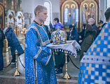 В праздник Сретения Господня Преосвященнейший епископ Симон совершил Божественную литургию в Покровском кафедральном соборе г. Шахты