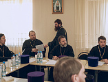 Под председательством Преосвященнейшего епископа Симона в духовно-просветительском центре при Покровском кафедральном соборе состоялся Епархиальный совет